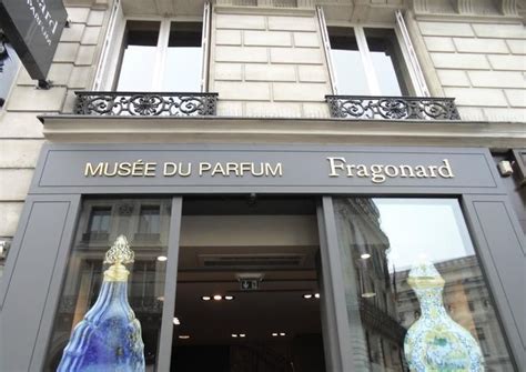 cologne scent museum tour.